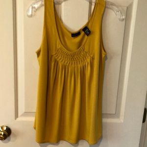 New York & Company Ladies tank top